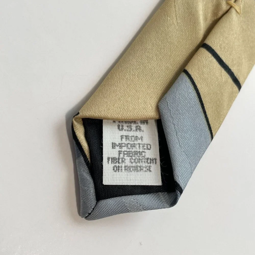 Looney Tunes Stamp Collection Taz Lick‎ Tie Warner Brothers Black Tasmanian